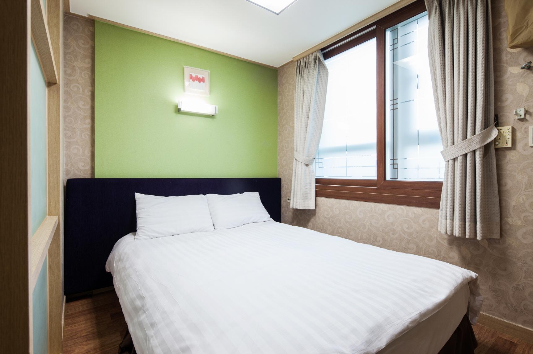 Western Coop Hotel & Residence Dongdaemun Seoul Exterior photo