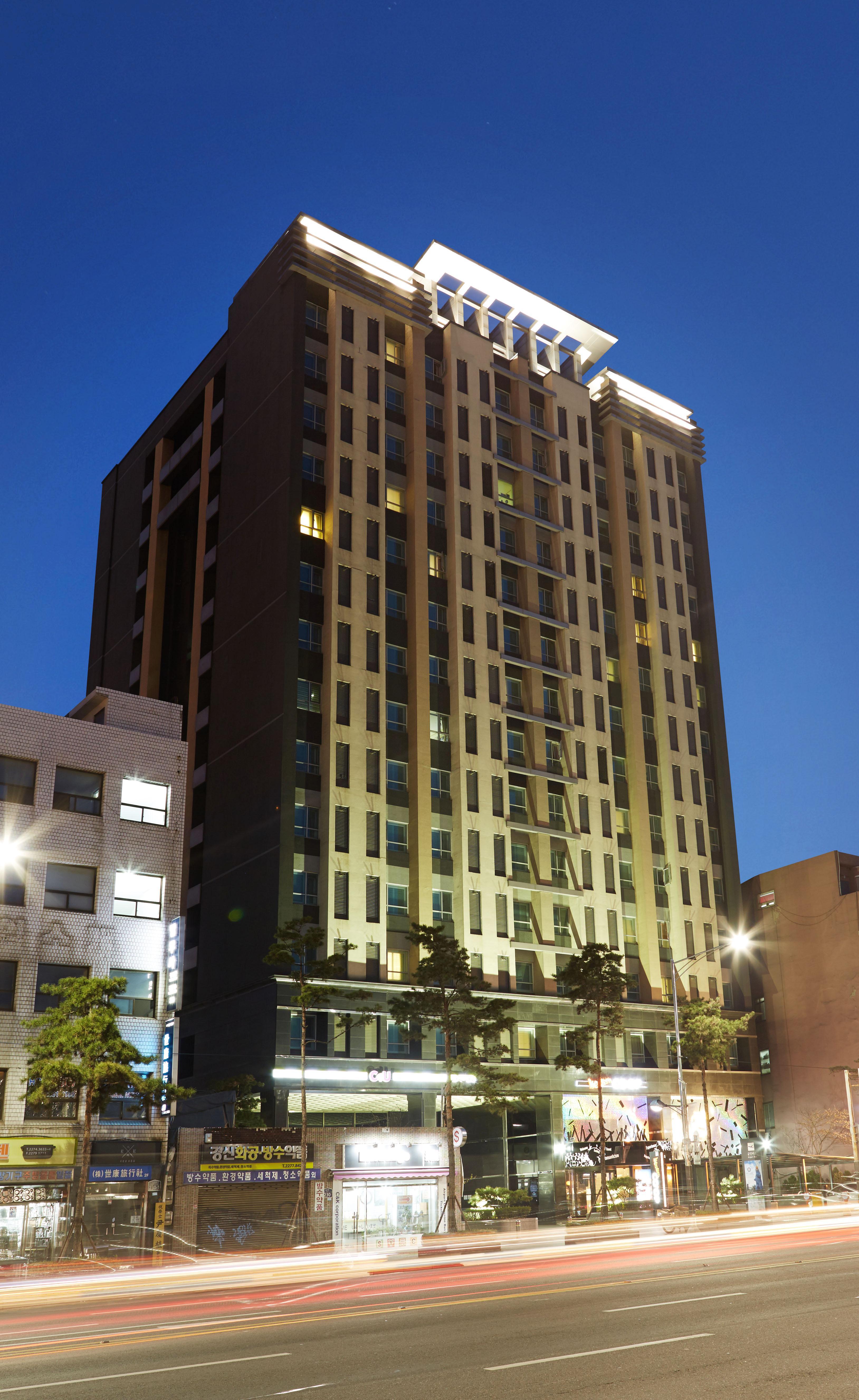 Western Coop Hotel & Residence Dongdaemun Seoul Exterior photo
