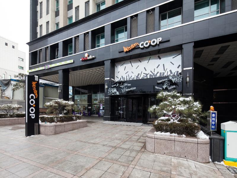 Western Coop Hotel & Residence Dongdaemun Seoul Exterior photo