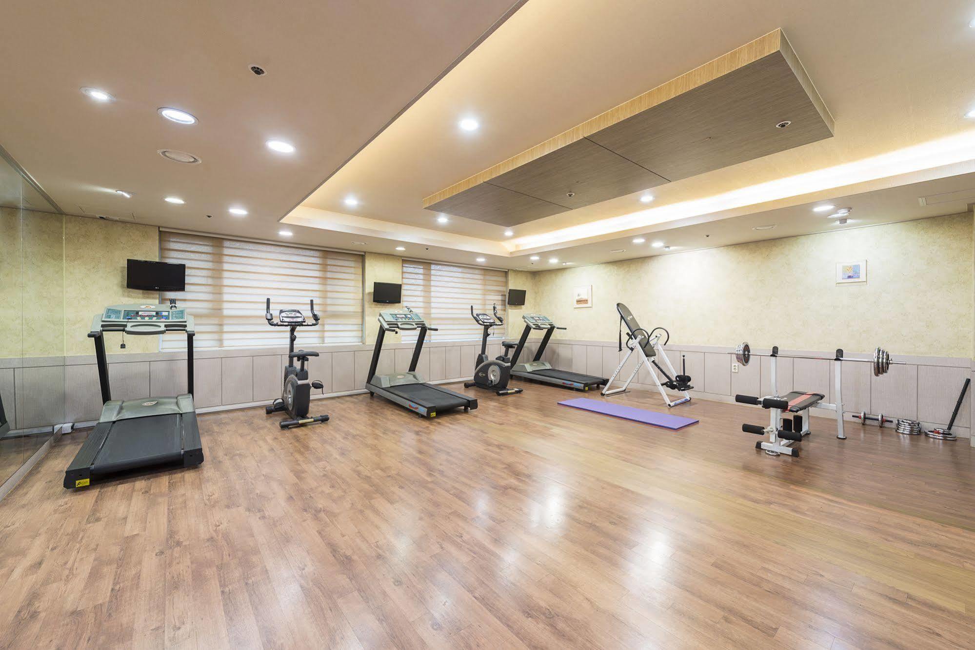 Western Coop Hotel & Residence Dongdaemun Seoul Exterior photo